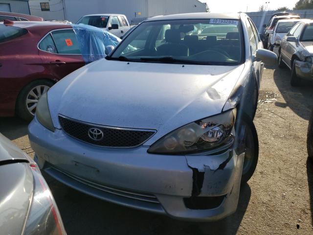 Photo 5 from auction – 2005 TOYOTA CAMRY SE with VIN JTDBA32K350025035