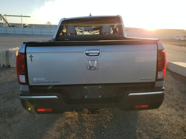 Photo 6 from auction – 2017 HONDA RIDGELINE with VIN 5FPYK3F51HB008419