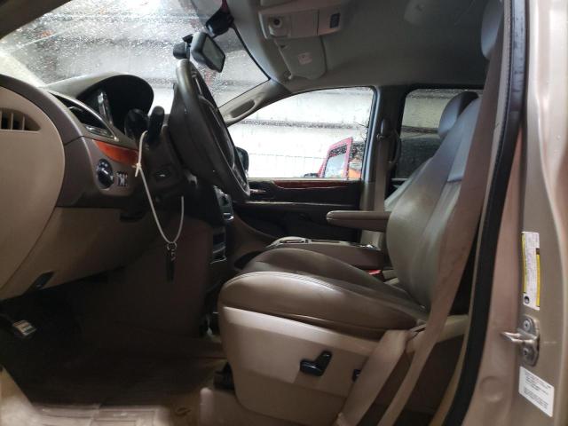 Photo 7 from auction – 2014 CHRYSLER TOWN & COU with VIN 2C4RC1CG3ER201627