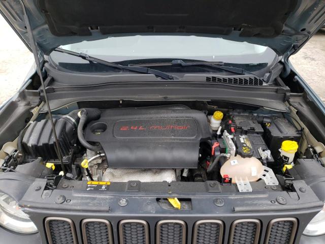 Photo 12 from auction – 2016 JEEP RENEGADE L with VIN ZACCJBBT7GPD55975