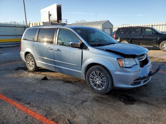 Photo 4 from auction – 2013 CHRYSLER TOWN & COU with VIN 2C4RC1CG5DR534572