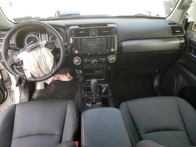 Photo 8 from auction – 2020 TOYOTA 4RUNNER SR with VIN JTEBU5JR7L5780119