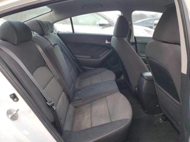 Photo 10 from auction – 2017 KIA FORTE LX with VIN 3KPFL4A76HE101776