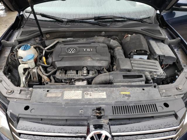 Photo 11 from auction – 2015 VOLKSWAGEN PASSAT S with VIN 1VWAT7A33FC052546