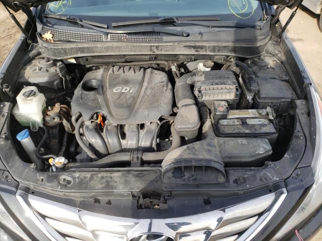 Photo 11 from auction – 2013 HYUNDAI SONATA SE with VIN 5NPEC4AC1DH719988