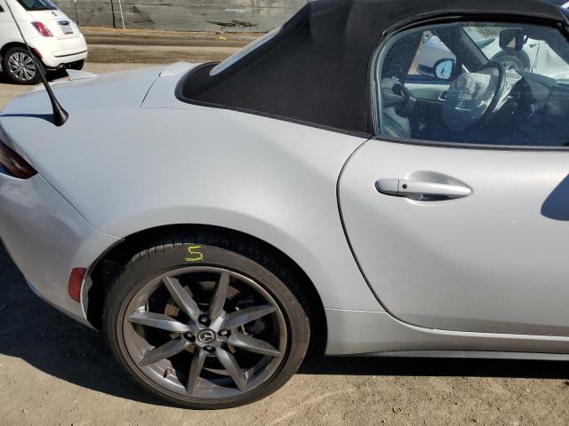 Photo 10 from auction – 2019 MAZDA MX-5 MIATA with VIN JM1NDAD73K0307155
