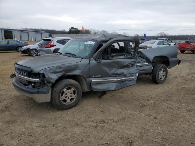 CHEVROLET SILVERADO 2001 with VIN 2GCEC19V111110465 - Photo from auction