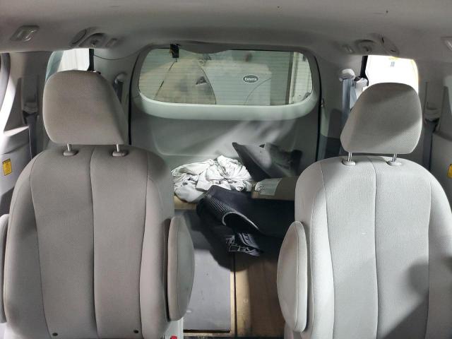 Photo 10 from auction – 2011 TOYOTA SIENNA with VIN 5TDZK3DC2BS097953