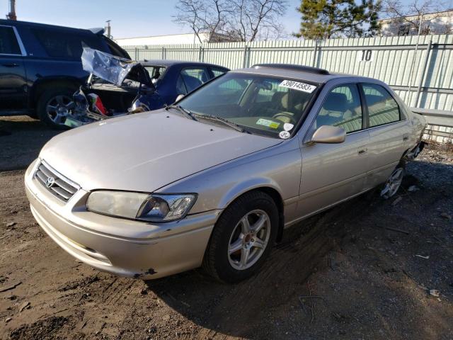 Photo 1 from auction – 2000 TOYOTA CAMRY CE with VIN 4T1BG22K2YU984783