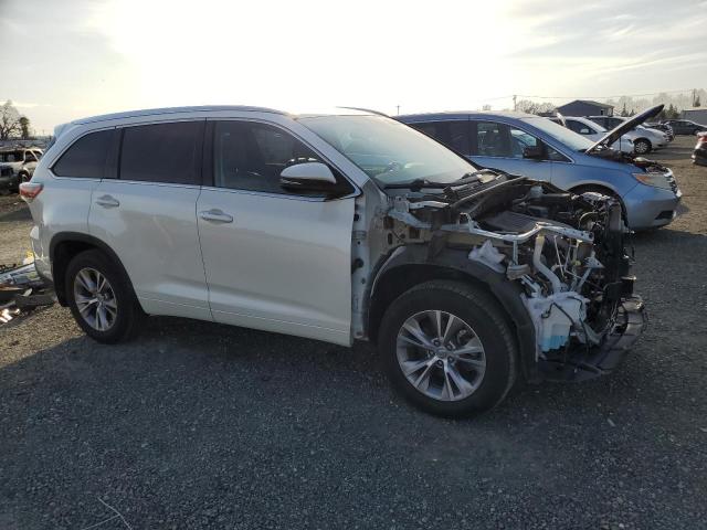 Photo 4 from auction – 2015 TOYOTA HIGHLANDER with VIN 5TDJKRFH0FS216260
