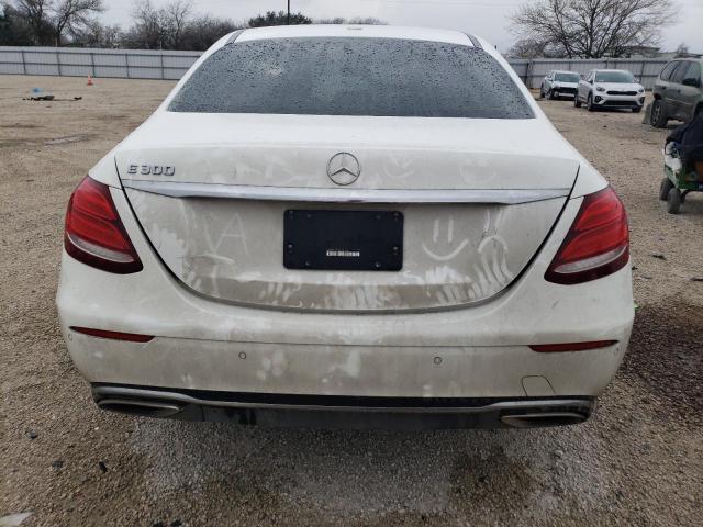 Photo 6 from auction – 2017 MERCEDES-BENZ E 300 with VIN WDDZF4JB7HA101108