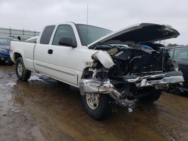 Photo 4 from auction – 2004 CHEVROLET SILVERADO with VIN 2GCEK19T841109335