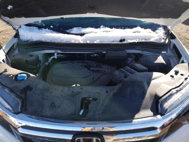 Photo 11 from auction – 2019 HONDA RIDGELINE with VIN 5FPYK3F76KB030862