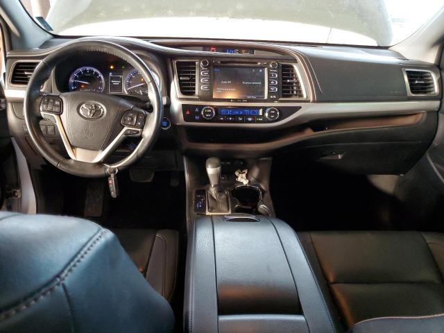 Photo 8 from auction – 2019 TOYOTA HIGHLANDER with VIN 5TDKZRFH8KS559389