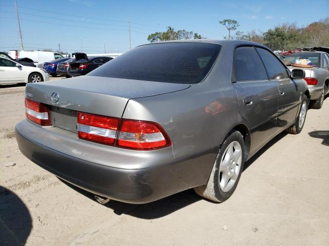 Photo 3 from auction – 2001 LEXUS ES 300 with VIN JT8BF28G410320572