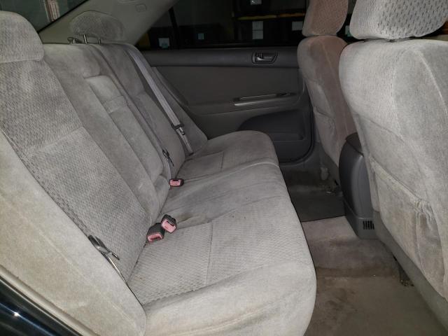 Photo 10 from auction – 2004 TOYOTA CAMRY LE with VIN 4T1BF30K64U065472