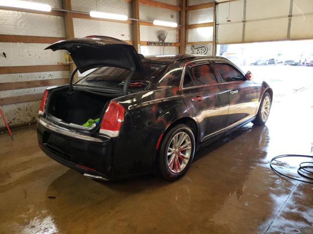 Photo 3 from auction – 2016 CHRYSLER 300 LIMITE with VIN 2C3CCAAG4GH295927