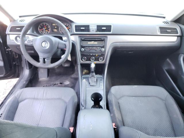 Photo 8 from auction – 2015 VOLKSWAGEN PASSAT S with VIN 1VWAT7A33FC076782