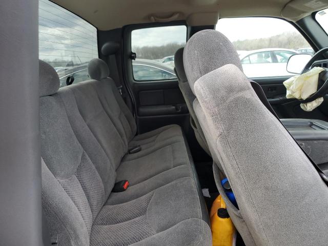 Photo 10 from auction – 2004 CHEVROLET SILVERADO with VIN 2GCEC19V641136516