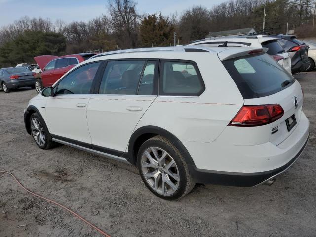 Photo 2 from auction – 2017 VOLKSWAGEN GOLF ALLTR with VIN 3VWH17AU3HM526008