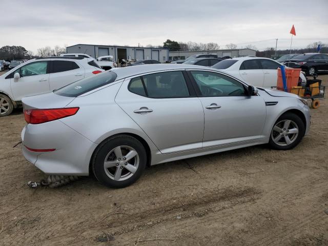 Photo 3 from auction – 2015 KIA OPTIMA LX with VIN 5XXGM4A71FG401652