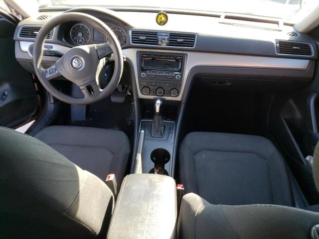 Photo 8 from auction – 2013 VOLKSWAGEN PASSAT S with VIN 1VWAP7A33DC124007