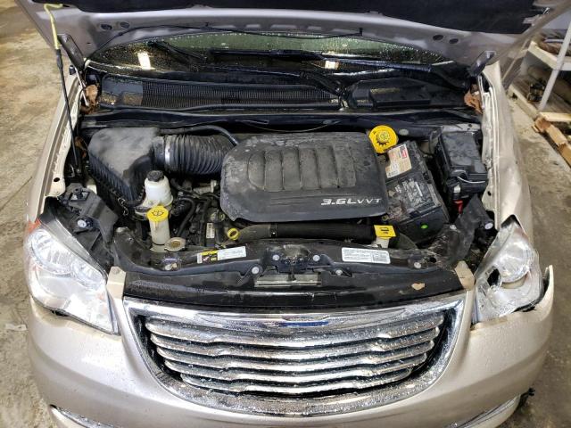 Photo 12 from auction – 2014 CHRYSLER TOWN & COU with VIN 2C4RC1CG3ER201627