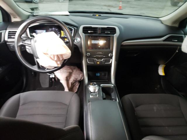 Photo 8 from auction – 2019 FORD FUSION with VIN 3FA6P0LU3KR111087