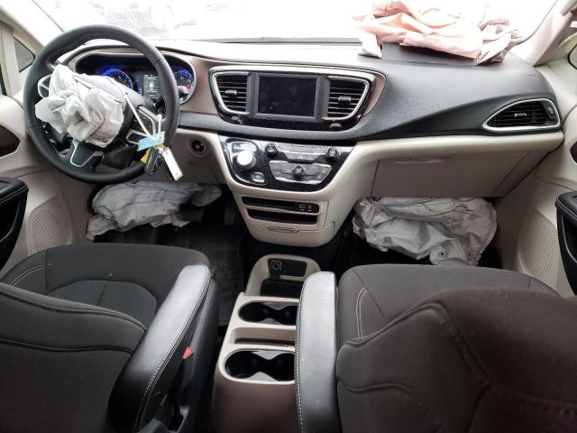 Photo 8 from auction – 2020 CHRYSLER VOYAGER L with VIN 2C4RC1AG8LR287193
