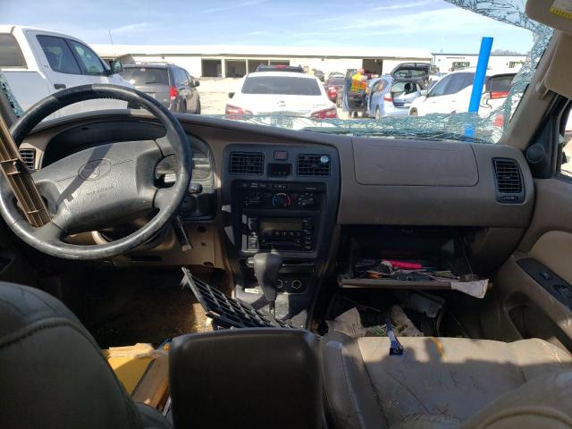 Photo 8 from auction – 2001 TOYOTA 4RUNNER SR with VIN JT3GN86R410186376