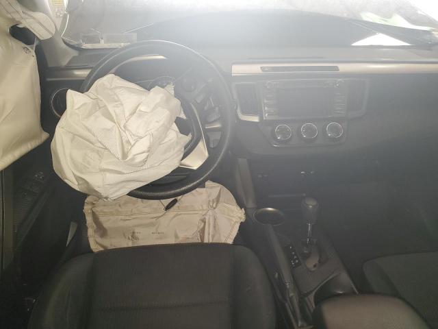 Photo 8 from auction – 2014 TOYOTA RAV4 LE with VIN JTMBFREV9ED057958