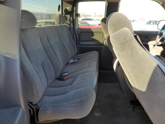 Photo 10 from auction – 2003 CHEVROLET SILVERADO with VIN 2GCEK19T031235235