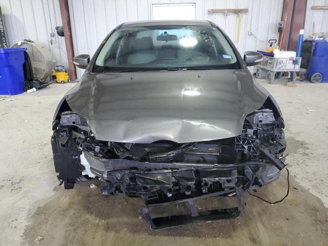 Photo 5 from auction – 2014 FORD FOCUS SE with VIN 1FADP3F22EL108719