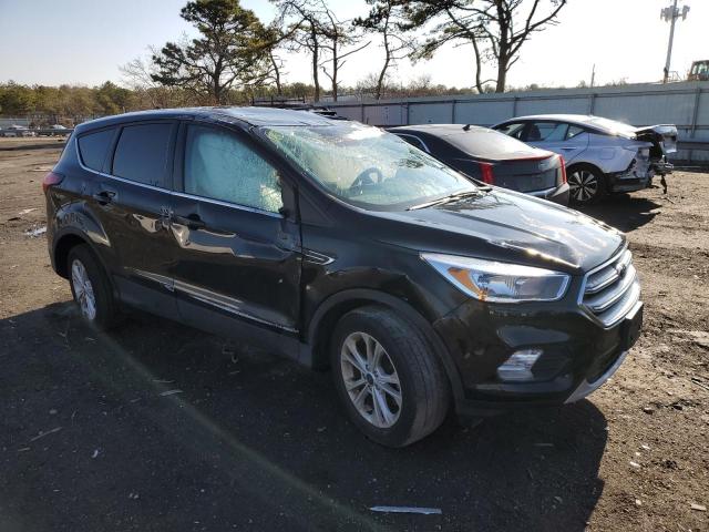 Photo 4 from auction – 2019 FORD ESCAPE SE with VIN 1FMCU9GD4KUA84586