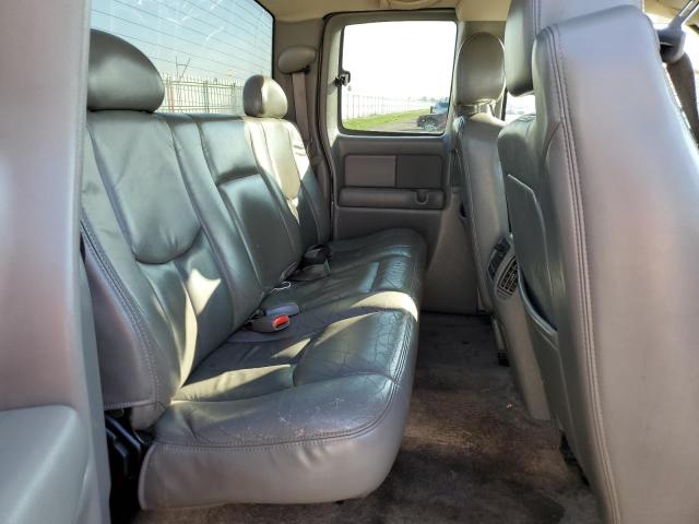 Photo 10 from auction – 2003 GMC SIERRA K15 with VIN 2GTFK69U531377641