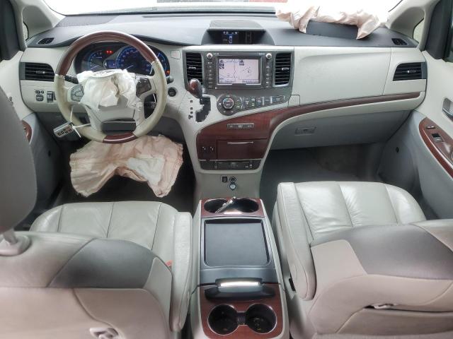 Photo 8 from auction – 2011 TOYOTA SIENNA XLE with VIN 5TDYK3DC7BS134538