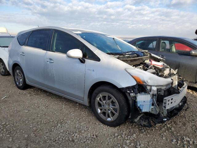 Photo 4 from auction – 2016 TOYOTA PRIUS V with VIN JTDZN3EU9GJ048588