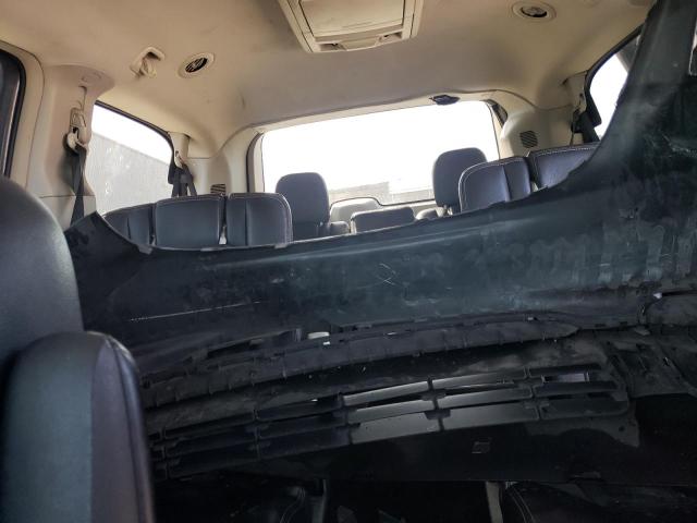 Photo 10 from auction – 2015 CHRYSLER TOWN & COU with VIN 2C4RC1BG6FR695940