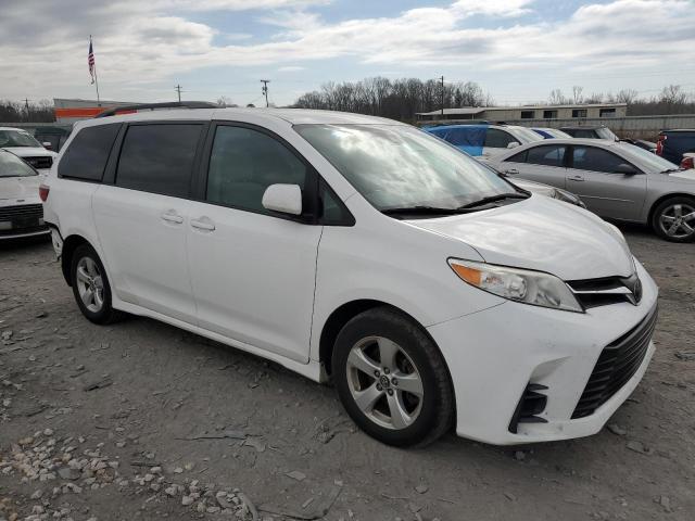 Photo 4 from auction – 2018 TOYOTA SIENNA LE with VIN 5TDKZ3DCXJS905753