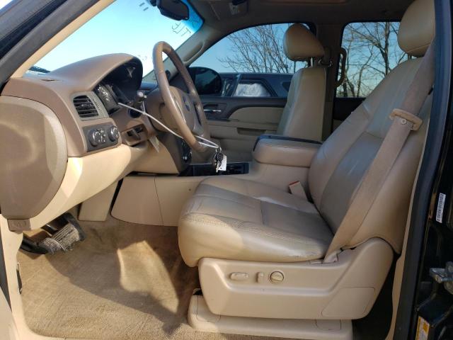 Photo 7 from auction – 2011 CHEVROLET SUBURBAN K with VIN 1GNSKJE33BR394997