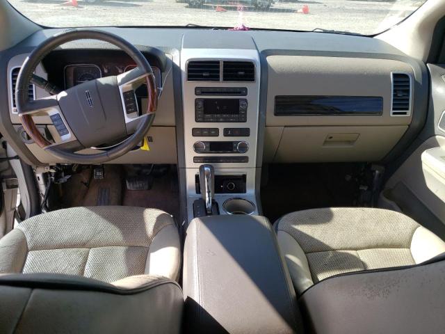 Photo 8 from auction – 2010 LINCOLN MKX with VIN 2LMDJ6JC2ABJ34891