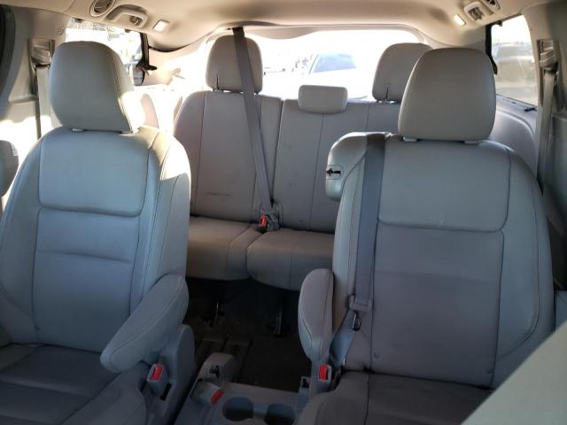 Photo 10 from auction – 2017 TOYOTA SIENNA XLE with VIN 5TDYZ3DC2HS818594