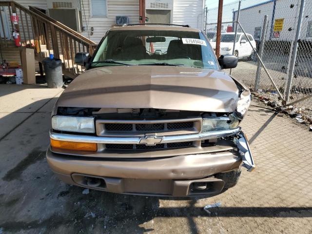 Photo 5 from auction – 2004 CHEVROLET BLAZER with VIN 1GNDT13X14K111116