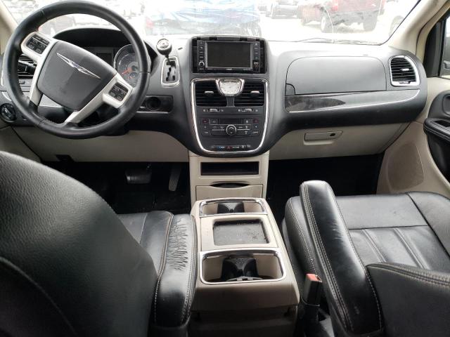 Photo 8 from auction – 2015 CHRYSLER TOWN & COU with VIN 2C4RC1BGXFR562811