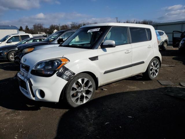 KIA SOUL + 2013 with VIN KNDJT2A61D7595447 - Photo from auction