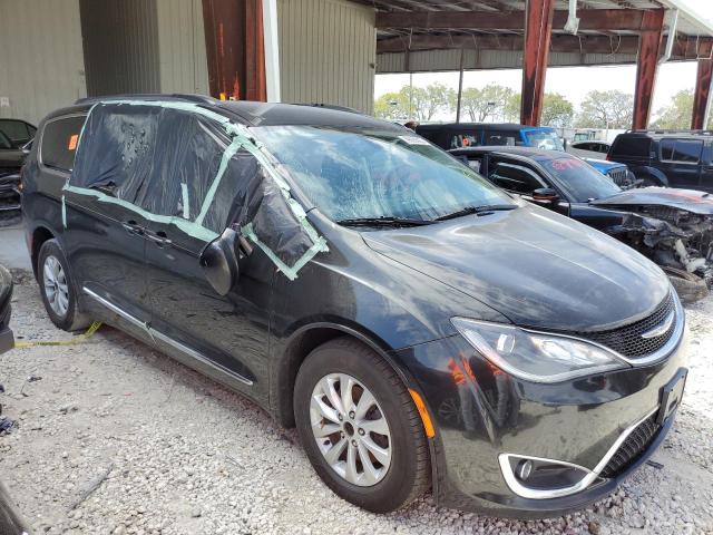 Photo 4 from auction – 2017 CHRYSLER PACIFICA T with VIN 2C4RC1BGXHR559264