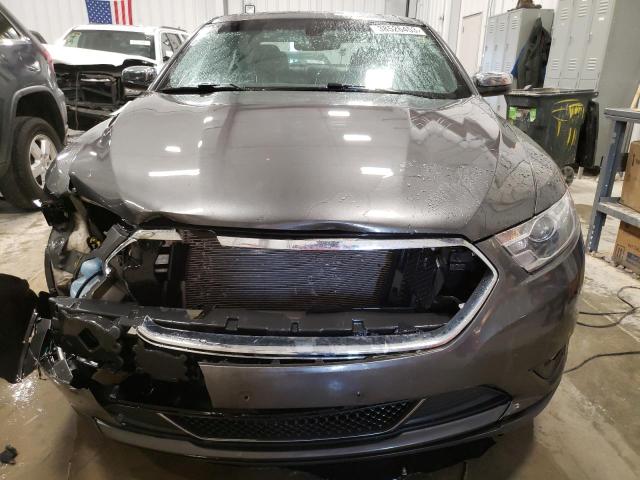 Photo 5 from auction – 2015 FORD TAURUS LIM with VIN 1FAHP2F85FG188172