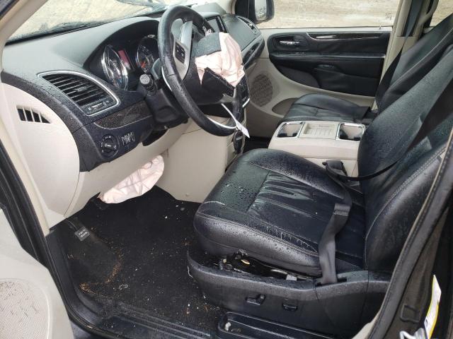 Photo 7 from auction – 2016 CHRYSLER TOWN & COU with VIN 2C4RC1BG5GR165752