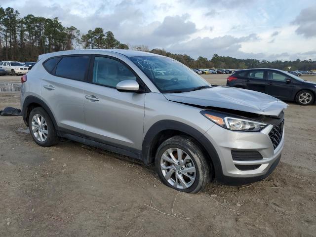 Photo 4 from auction – 2020 HYUNDAI TUCSON SE with VIN KM8J2CA44LU134973
