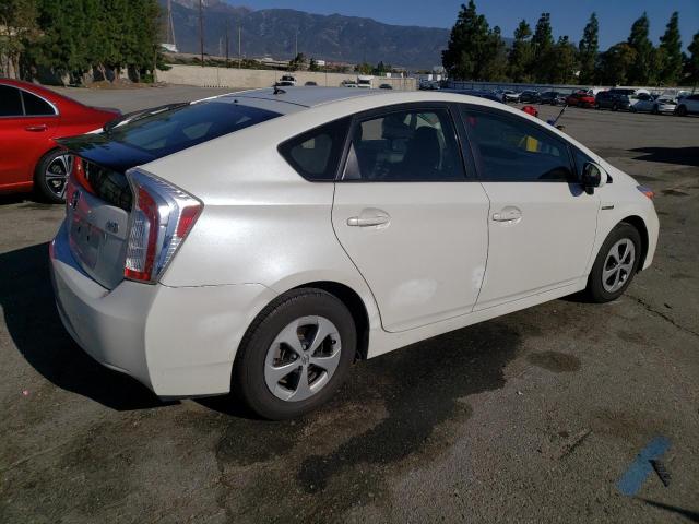 Photo 3 from auction – 2015 TOYOTA PRIUS with VIN JTDKN3DU3F0432325